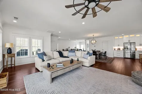 10508 Coast Guard Road Emerald Isle NC 28594