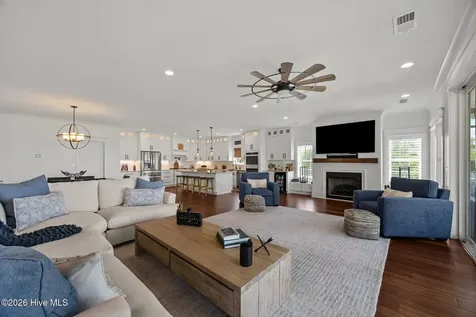 10508 Coast Guard Road Emerald Isle NC 28594