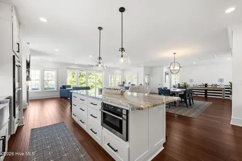 10508 Coast Guard Road Emerald Isle NC 28594