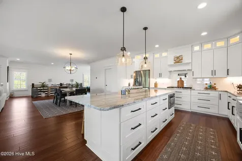 10508 Coast Guard Road Emerald Isle NC 28594