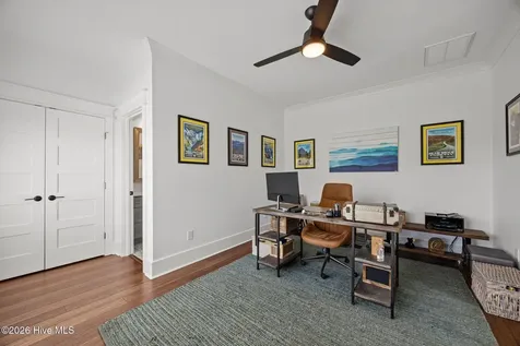 10508 Coast Guard Road Emerald Isle NC 28594