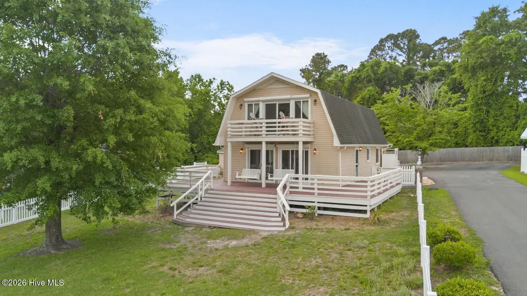 524 Odum Drive Hubert NC 28539