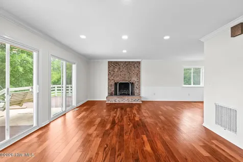 524 Odum Drive Hubert NC 28539