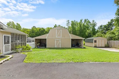 524 Odum Drive Hubert NC 28539