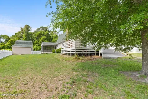 524 Odum Drive Hubert NC 28539