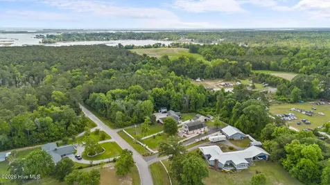 524 Odum Drive Hubert NC 28539
