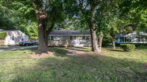 6757 Pitt Street Grifton NC 28530