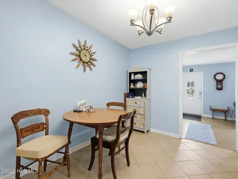 712 Conifer Circle Jacksonville NC 28540