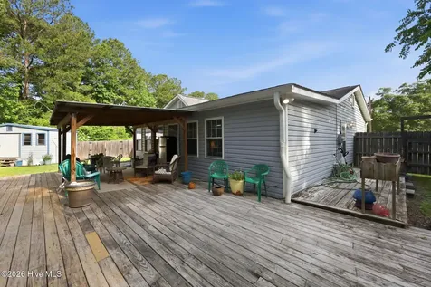 712 Conifer Circle Jacksonville NC 28540