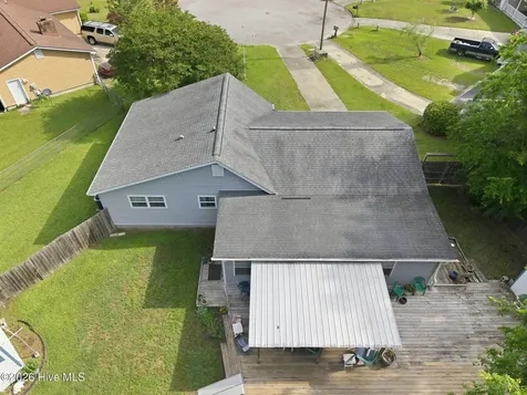 712 Conifer Circle Jacksonville NC 28540