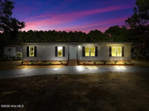 5737 Lloyd Road Lucama NC 27851