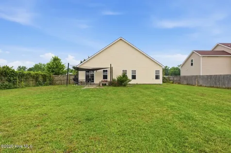1352 Old Comfort Highway Trenton NC 28585