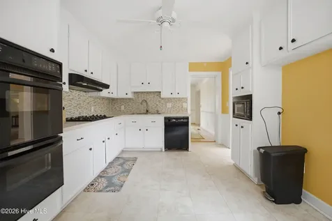1507 Rivershore Road Elizabeth City NC 27909