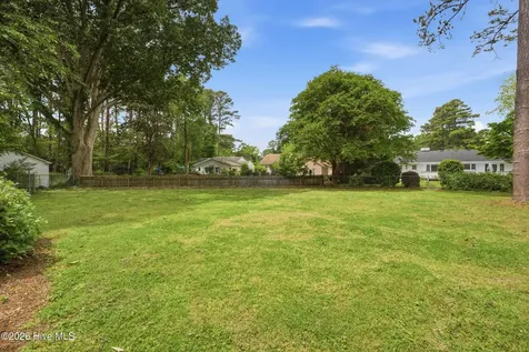 1507 Rivershore Road Elizabeth City NC 27909