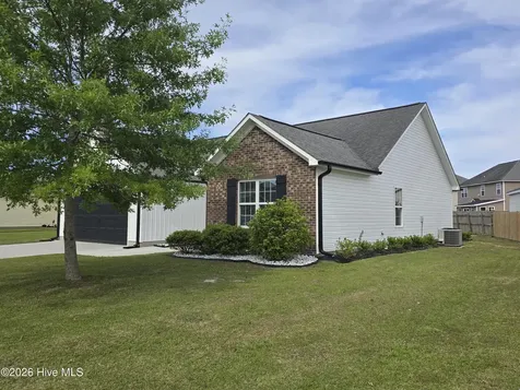 302 Kingston Road Jacksonville NC 28546