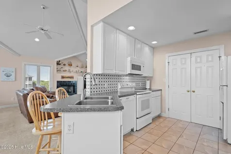103 N Permuda Wynd Drive North Topsail Beach NC 28460