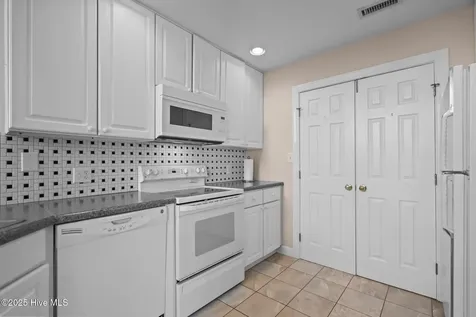 103 N Permuda Wynd Drive North Topsail Beach NC 28460