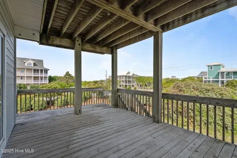 103 N Permuda Wynd Drive North Topsail Beach NC 28460