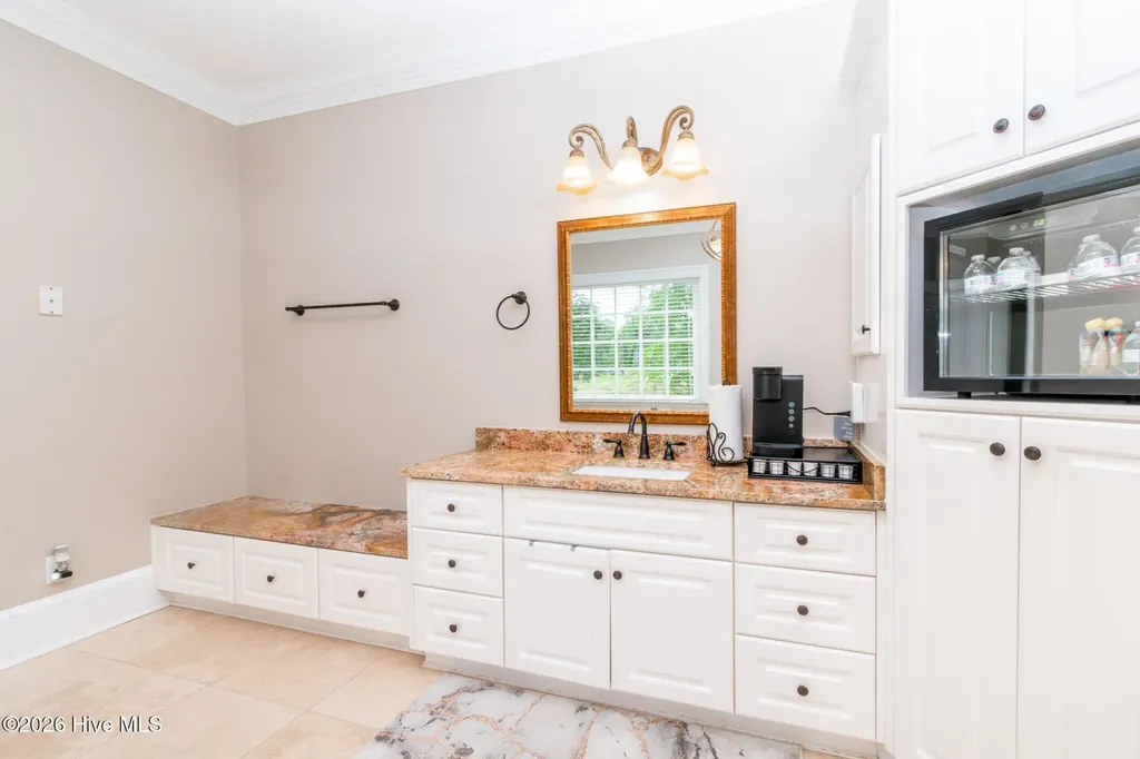4135 Hammonds Ferry Evans GA 30809