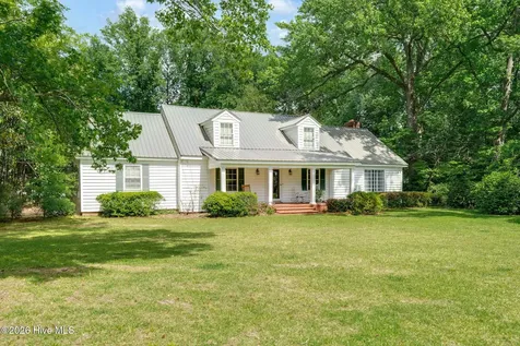 218 N Duplin Street Wallace NC 28466