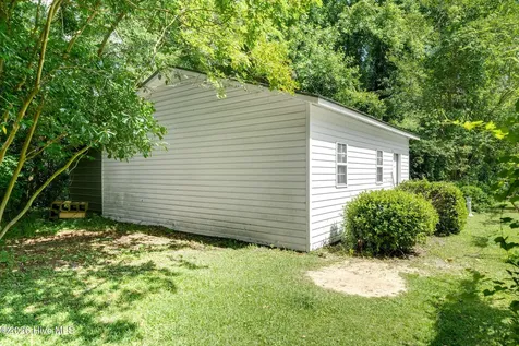 218 N Duplin Street Wallace NC 28466