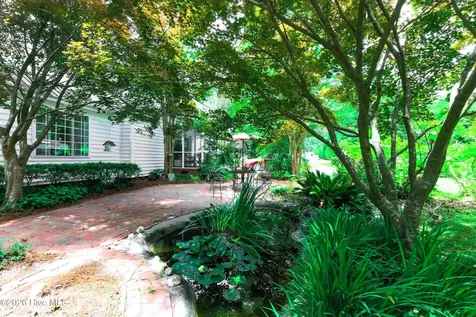 218 N Duplin Street Wallace NC 28466