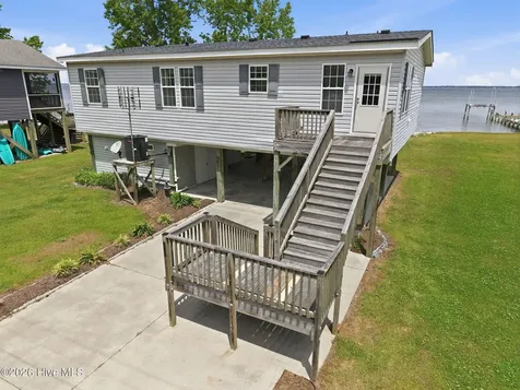 193 Water Street Aurora NC 27806