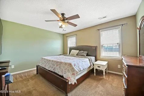 200 Essex Court Richlands NC 28574