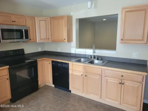 4225 Brook Creek Lane Greenville NC 27858