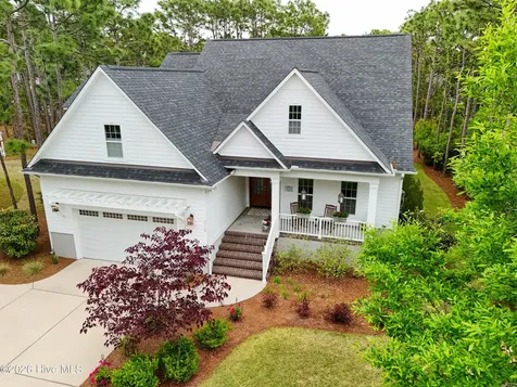 2712 Shady Pine Circle Southport NC 28461