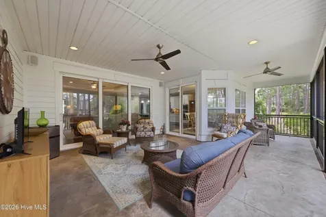 2712 Shady Pine Circle Southport NC 28461