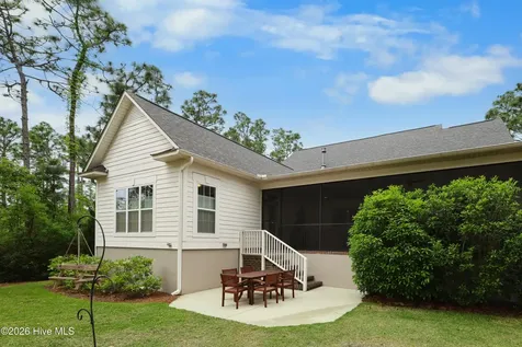 2712 Shady Pine Circle Southport NC 28461