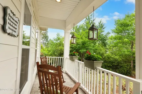 2712 Shady Pine Circle Southport NC 28461