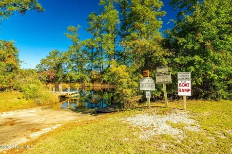 135 Herring Pond Court Beaufort NC 28516
