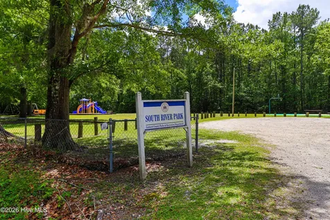 135 Herring Pond Court Beaufort NC 28516
