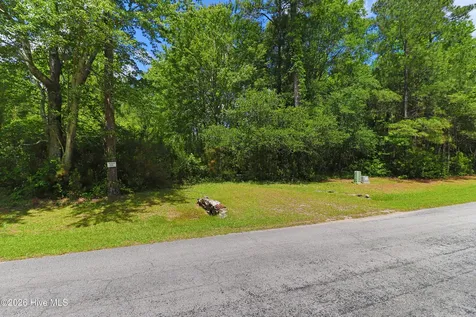135 Herring Pond Court Beaufort NC 28516