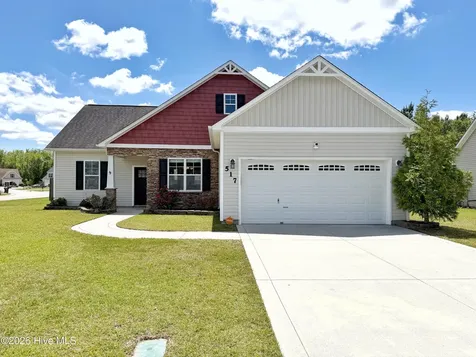 517 New Hanover Trail Jacksonville NC 28546