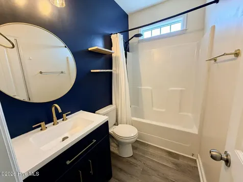 517 New Hanover Trail Jacksonville NC 28546