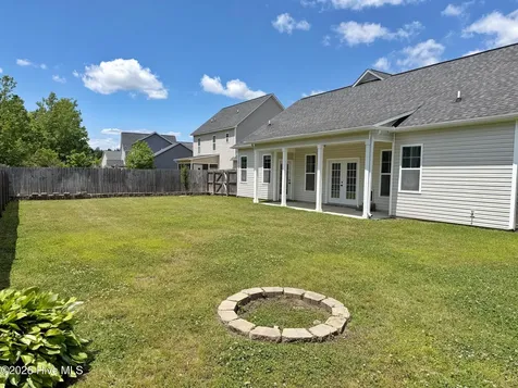 517 New Hanover Trail Jacksonville NC 28546