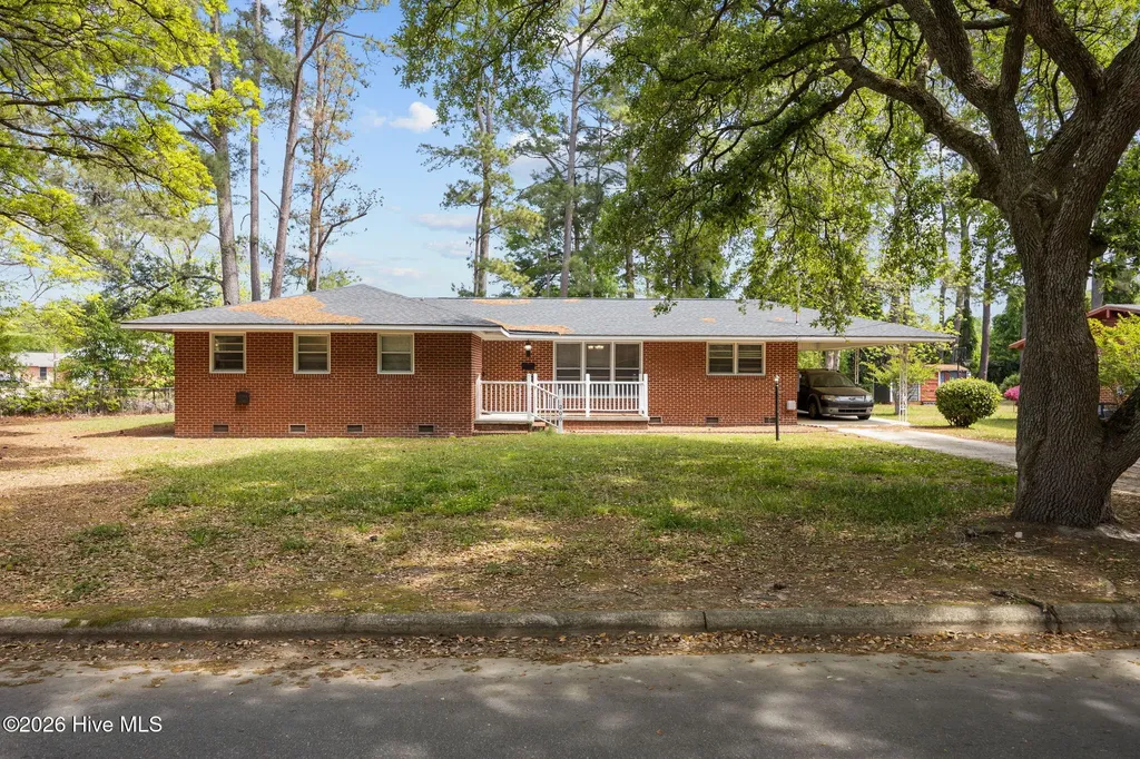 200 Marcellus Street Laurinburg NC 28352