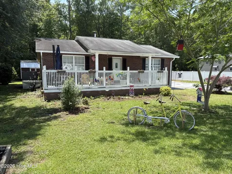 144 Waccamaw Shores Road Lake Waccamaw NC 28450