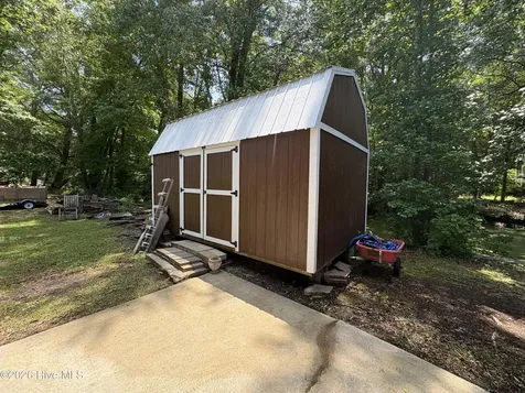 144 Waccamaw Shores Road Lake Waccamaw NC 28450