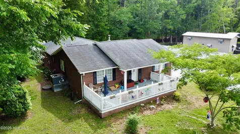 144 Waccamaw Shores Road Lake Waccamaw NC 28450