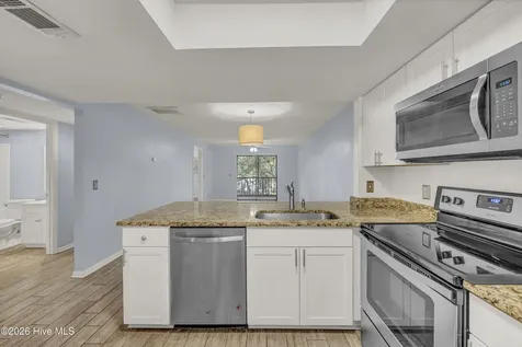 4403 Holly Tree Road Wilmington NC 28412