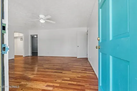 1708 N Poplar Street Aberdeen NC 28315