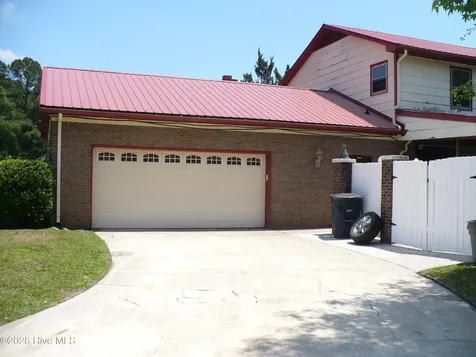 218 Parkwood Drive Jacksonville NC 28546