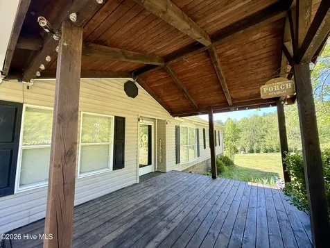 1038 Blackburn Hollow Road Purlear NC 28665