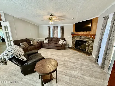 1038 Blackburn Hollow Road Purlear NC 28665