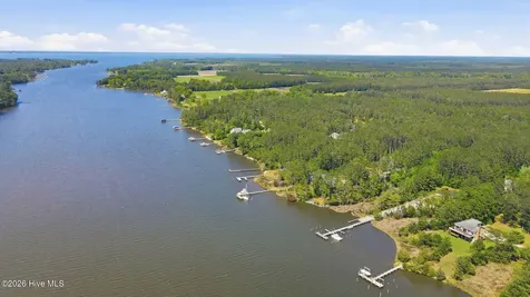 123 Antebellum Drive Havelock NC 28532