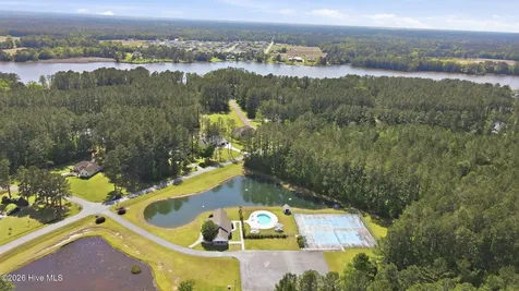 123 Antebellum Drive Havelock NC 28532